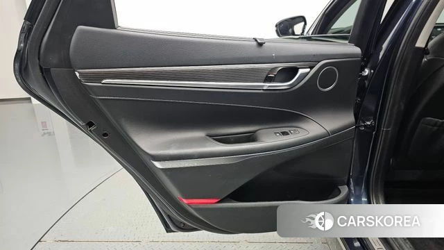 Hyundai Grandeur IG Hybrid id 4642889 из Кореи 17