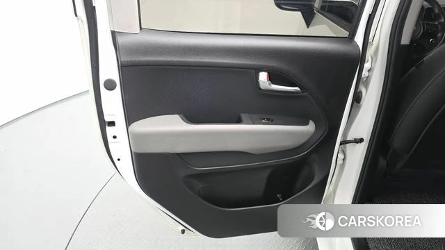Kia The New Kia Ray id 4623101 из Кореи 17