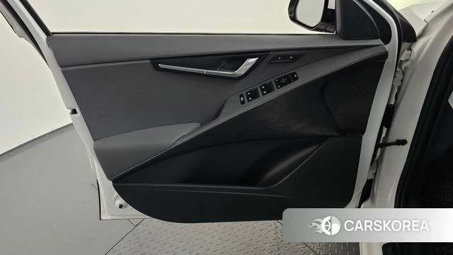 Kia Di Ol Nu Niro id 4550109 из Кореи 17
