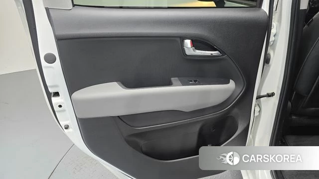 Kia The New Kia Ray id 4916837 из Кореи 17