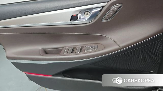 Hyundai Grandeur IG id 4490868 из Кореи 17