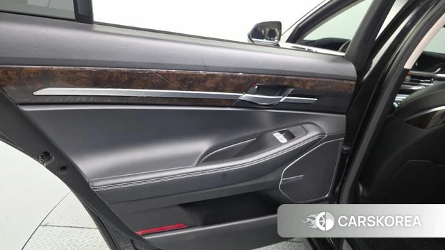 Genesis G90 id 4490842 из Кореи 17