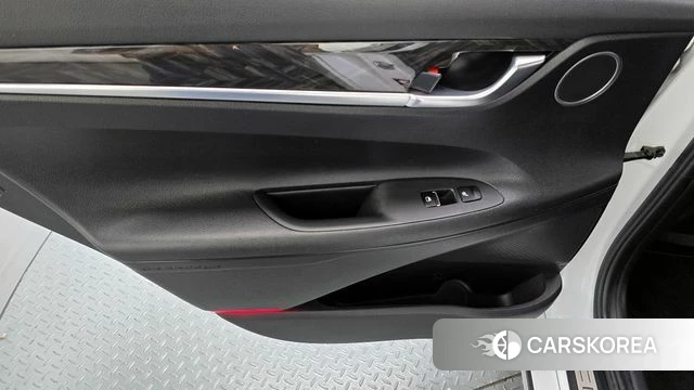 Hyundai Grandeur IG id 4339819 из Кореи 17