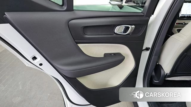 Volvo XC40 id 4249327 из Кореи 17