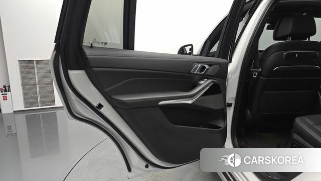 BMW X7 (G07) id 4442213 из Кореи 17