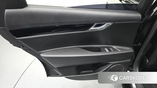Genesis G80 (RG3) id 4744672 из Кореи 17
