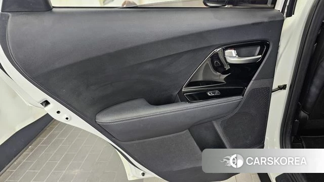 Kia Niro id 4595925 из Кореи 17