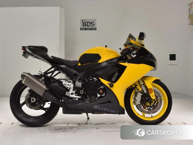 Проданный Suzuki GSX-R750 2016 из Японии