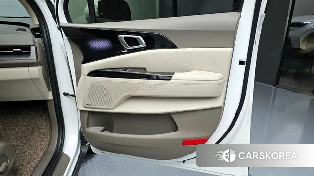 Kia Carnival 4th generation id 4243758 из Кореи 17