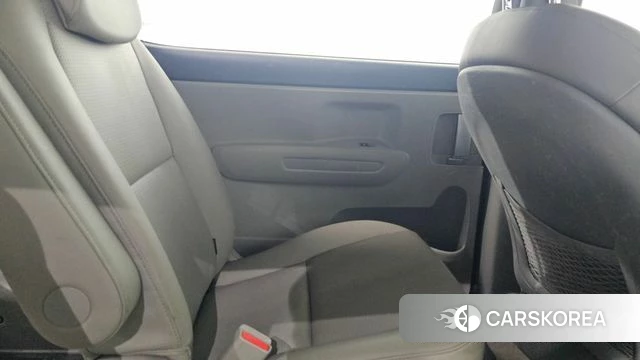 Kia The New Carnival id 4490956 из Кореи 17