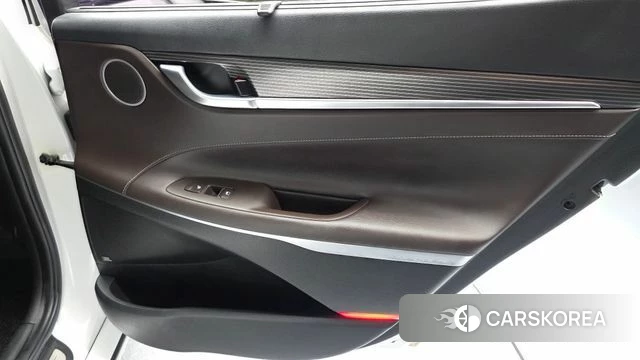 Hyundai Grandeur IG Hybrid id 4937772 из Кореи 17