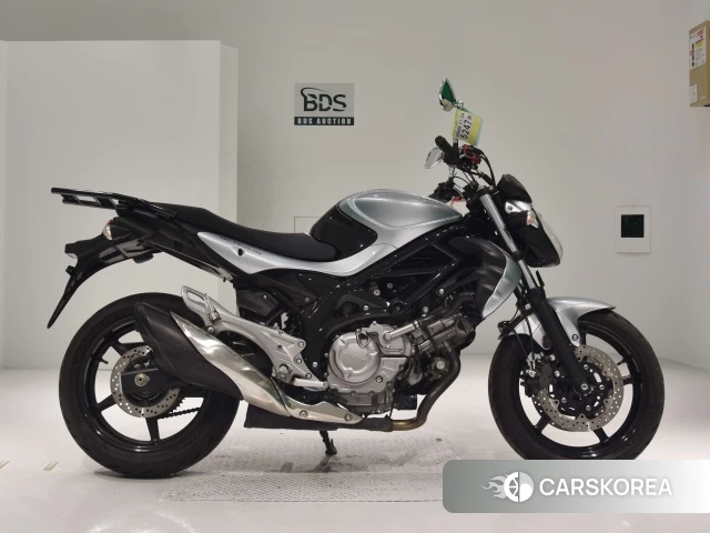 Проданный Suzuki GLADIUS 400 2015 из Японии