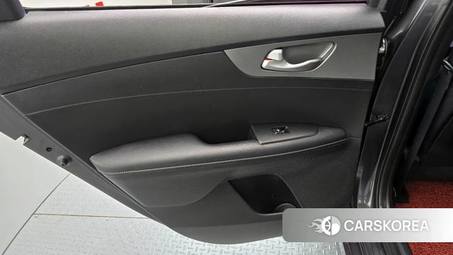 Kia Come New K3 id 4344964 из Кореи 17
