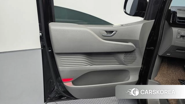 Hyundai Staria id 4249883 из Кореи 17