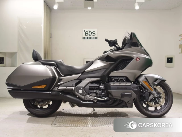 Проданный Honda GL1800 2018 из Японии