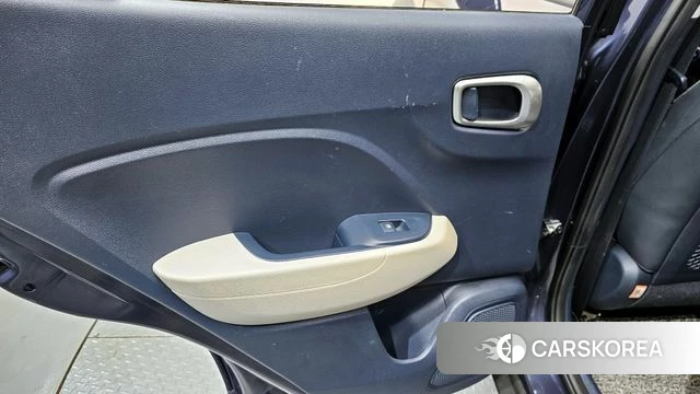 Hyundai Venue id 4304435 из Кореи 17