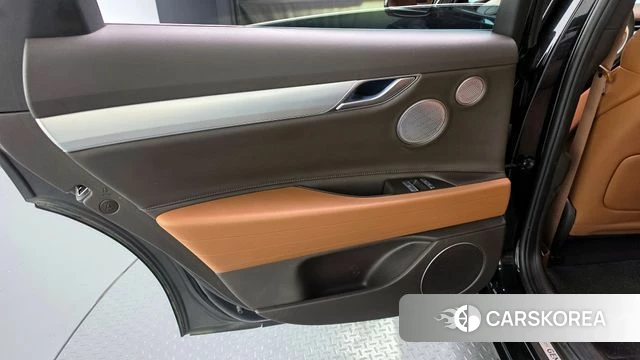 Genesis Electrified G80 (RG3) id 4457993 из Кореи 17