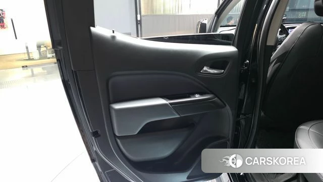 Chevrolet (GM Daewoo) Real New Colorado id 4408885 из Кореи 17