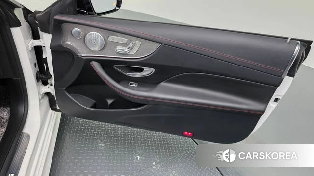 Mercedes-Benz E-Class W213 id 4836318 из Кореи 17