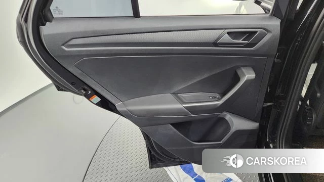 Volkswagen T-Roc id 4702515 из Кореи 17