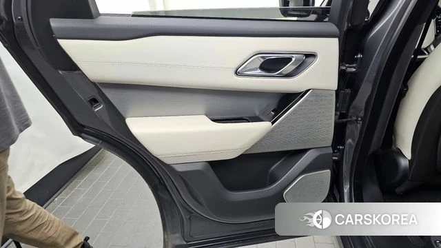 Land Rover Range Rover Velar id 4521010 из Кореи 17