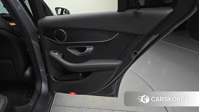 Mercedes-Benz C-Class W205 id 4520193 из Кореи 17