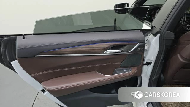 BMW 6 Series GT (G32) id 4245497 из Кореи 17
