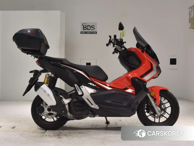 Проданный Honda ADV150 2019 из Японии, фото 2