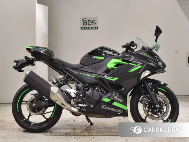 Проданный Kawasaki NINJA 400 2019 из Японии, фото 2