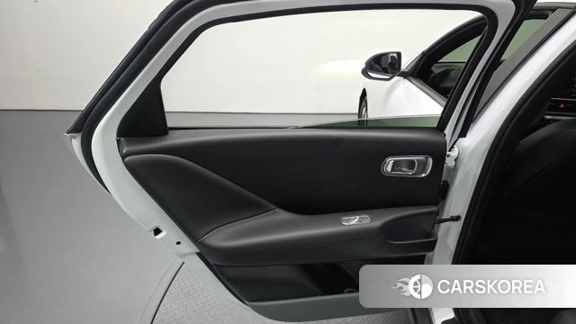 Hyundai Ionic 6 id 4223555 из Кореи 17