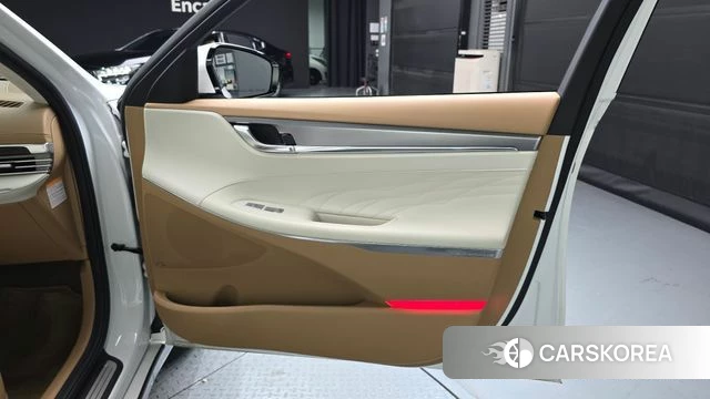 Hyundai The New Grandeur IG Hybrid id 4613867 из Кореи 17