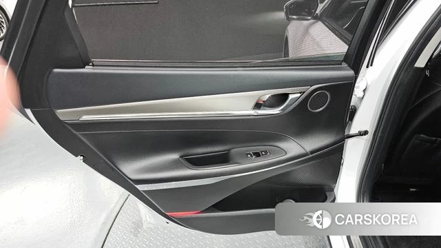 Hyundai The New Grandeur IG Hybrid id 4496061 из Кореи 17