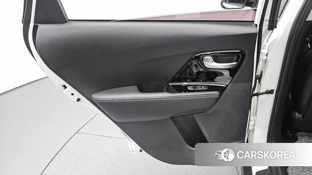 Kia Niro EV id 4899594 из Кореи 17