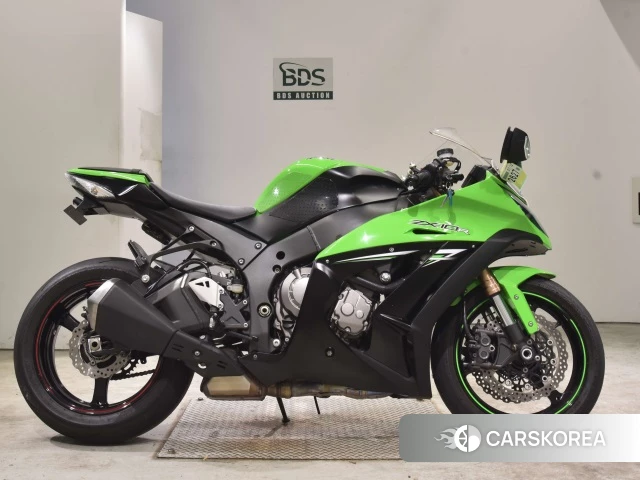 Проданный Kawasaki ZX-10R NINJA 2011 из Японии, фото 2