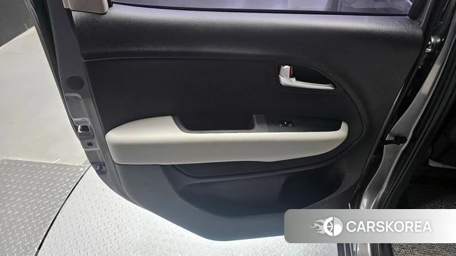 Kia The New Kia Ray id 4201393 из Кореи 17