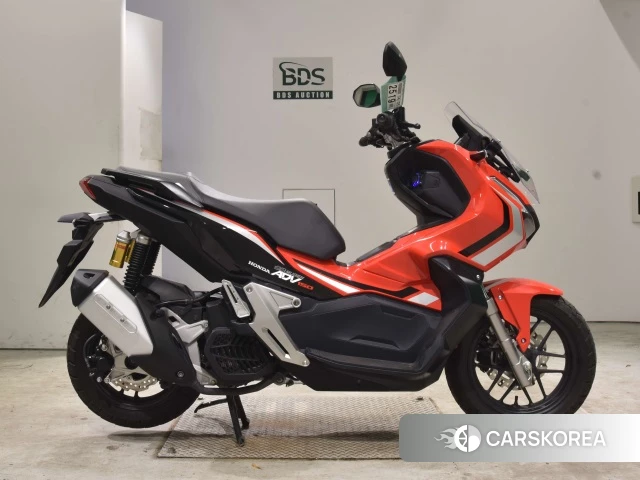 Проданный Honda ADV150 2019 из Японии, фото 2