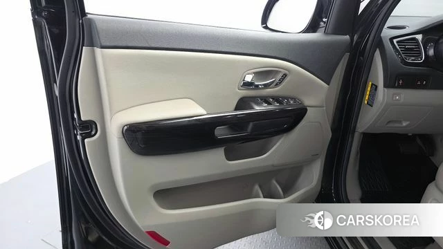 Kia The New Carnival id 4672669 из Кореи 17