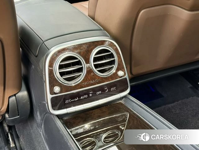Mercedes-Benz Maybach S-class id 4222263 из Китая 17
