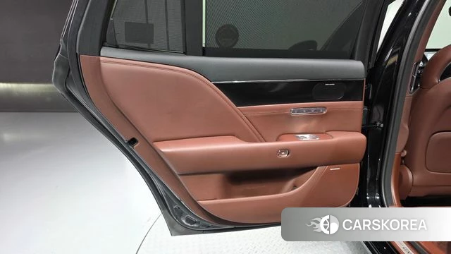 Genesis G90 (RS4) id 4847994 из Кореи 17