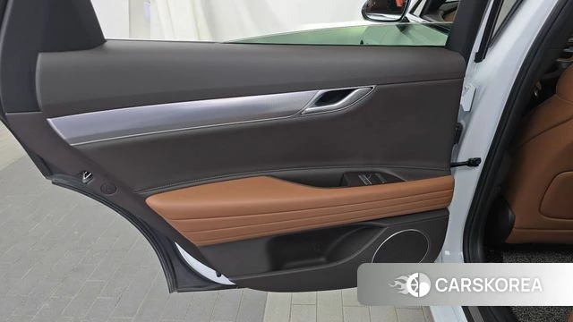Genesis G80 (RG3) id 4562113 из Кореи 17