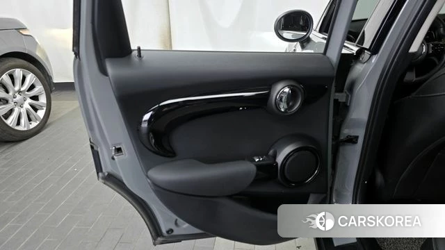 Mini Cooper id 4409728 из Кореи 17