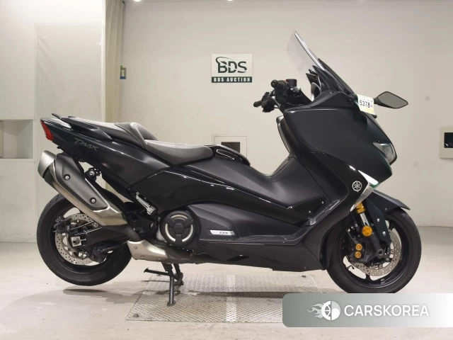 Проданный Yamaha T-MAX 530 DX id 4165419 из Японии