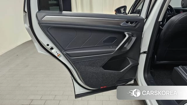 Volkswagen Tiguan Allspace id 4739514 из Кореи 17