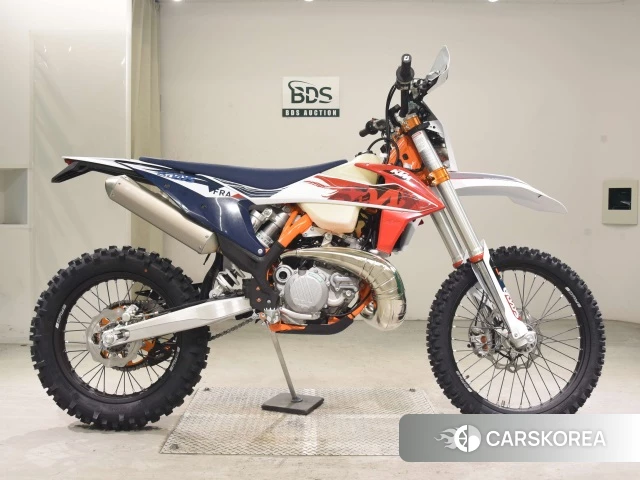 Проданный KTM 250 EXC-F SIX DAYS 2023 из Японии