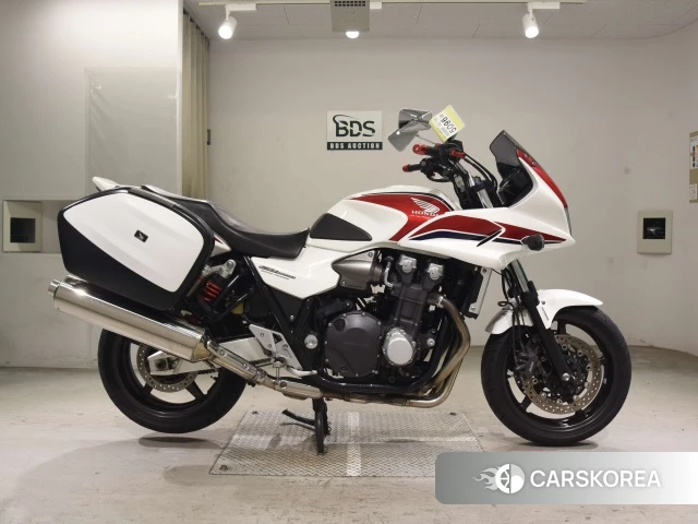 Проданный Honda CB1300ST 2010 из Японии