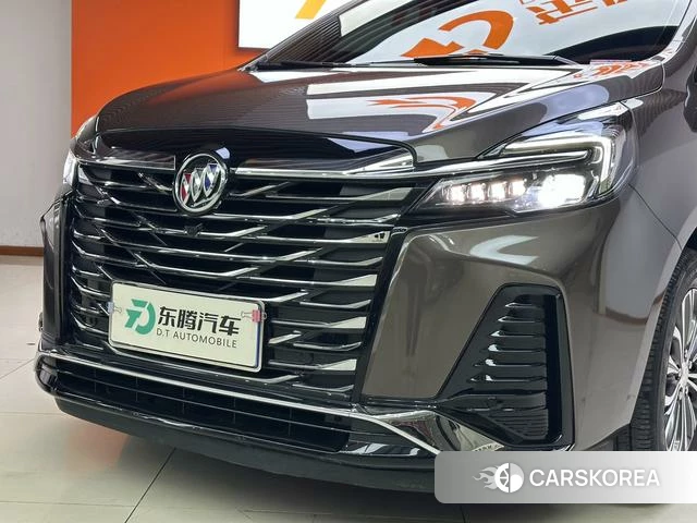 Buick GL8 id 3895892 из Китая 17