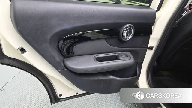 Mini Cooper Clubman id 4518682 из Кореи 17