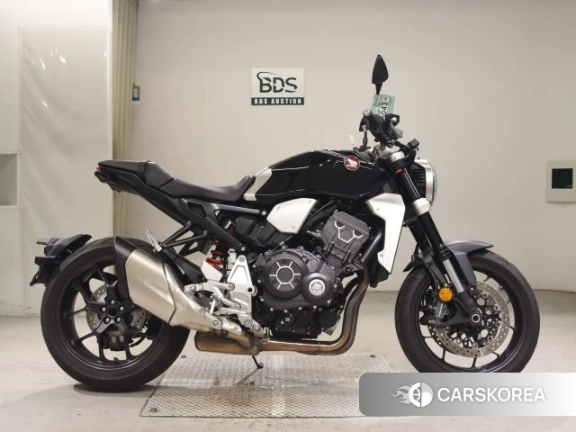 Проданный Honda CB1000R 2018 из Японии