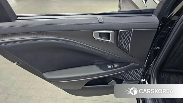 Kia The New K8 Hybrid id 4607442 из Кореи 17