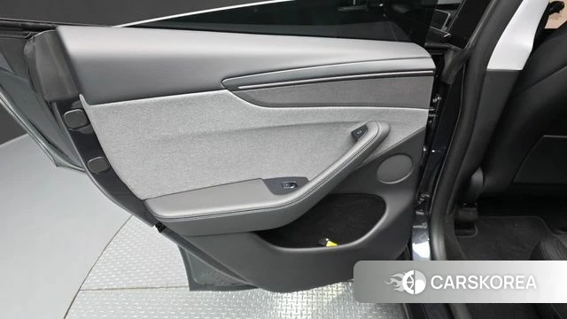 Tesla Model Y id 4315079 из Кореи 17